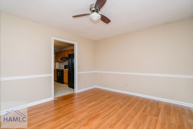 1934 Salisbury Way, Hinesville, GA 31313