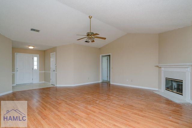 1934 Salisbury Way, Hinesville, GA 31313