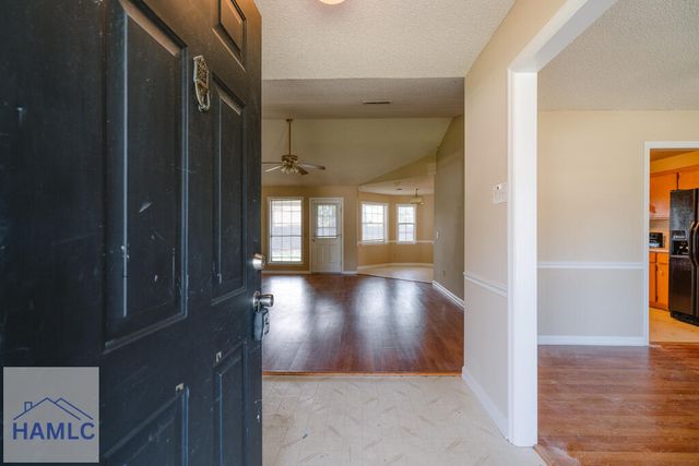 1934 Salisbury Way, Hinesville, GA 31313