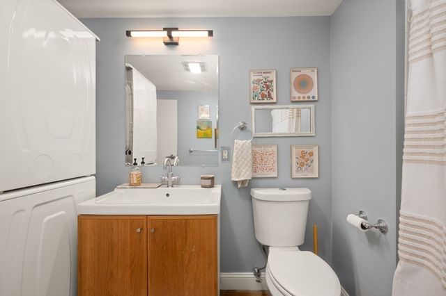 60 Dudley St. 322, Chelsea, MA 02150