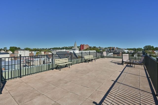 60 Dudley St. 322, Chelsea, MA 02150