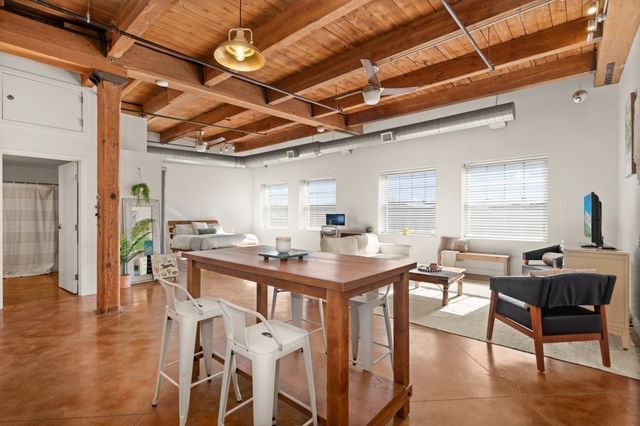 60 Dudley St. 322, Chelsea, MA 02150