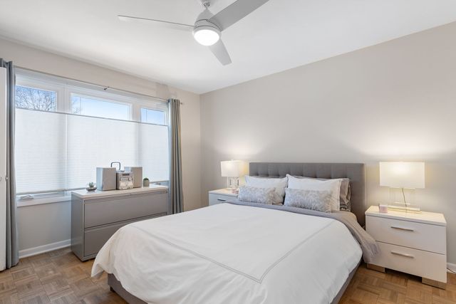 1817 Somerset Lane, Northbrook, IL 60062