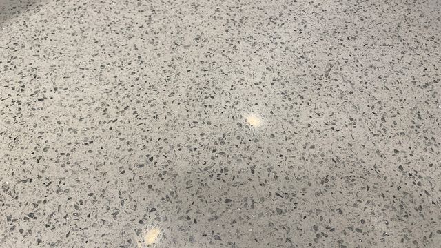 1817 Somerset Lane, Northbrook, IL 60062