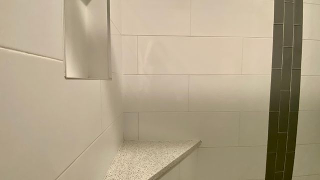 1817 Somerset Lane, Northbrook, IL 60062