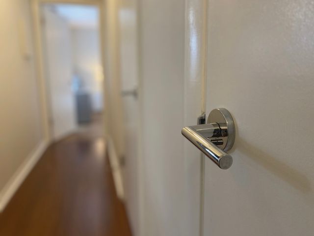 1817 Somerset Lane, Northbrook, IL 60062