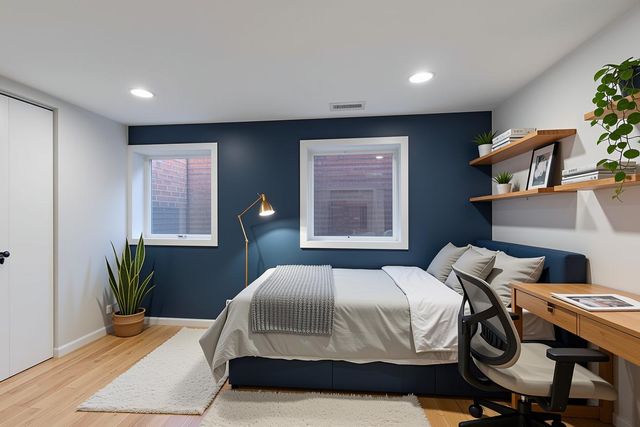 1817 Somerset Lane, Northbrook, IL 60062