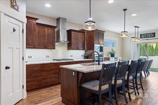 2317 N Van Dyke Ave, Kuna, ID 83634