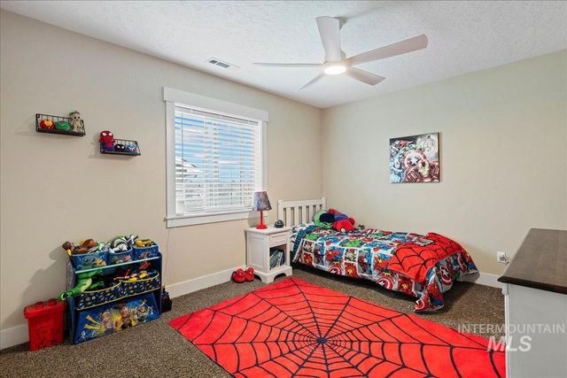 2317 N Van Dyke Ave, Kuna, ID 83634