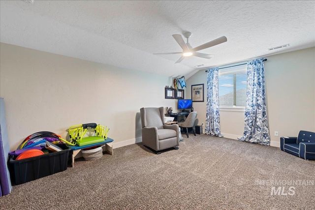 2317 N Van Dyke Ave, Kuna, ID 83634