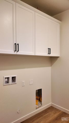 8417 Estes Park Street, Bakersfield, CA 93314