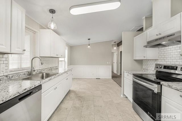 159 N 360 W, Blackfoot, ID 83221