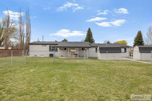 159 N 360 W, Blackfoot, ID 83221