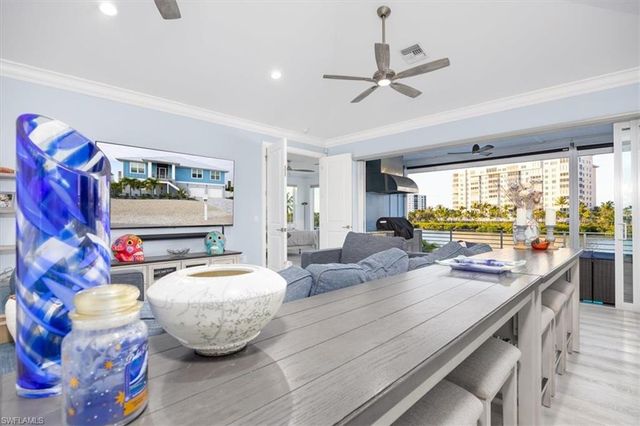 8425 Lagoon RD, Fort Myers Beach, FL 33931