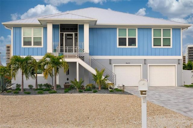 8425 Lagoon RD, Fort Myers Beach, FL 33931
