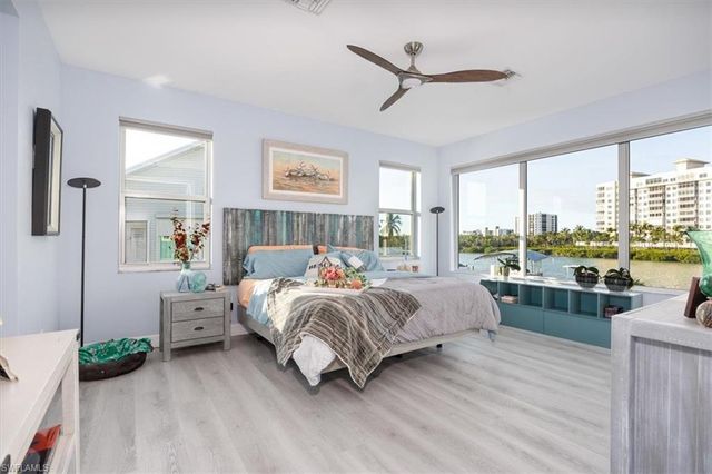 8425 Lagoon RD, Fort Myers Beach, FL 33931