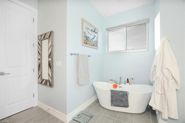 8425 Lagoon RD, Fort Myers Beach, FL 33931