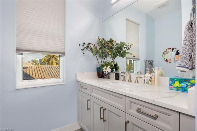 8425 Lagoon RD, Fort Myers Beach, FL 33931