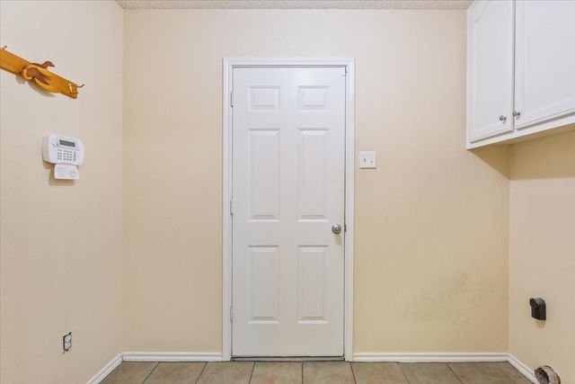 10700 Apache Drive, Waco, TX 76712