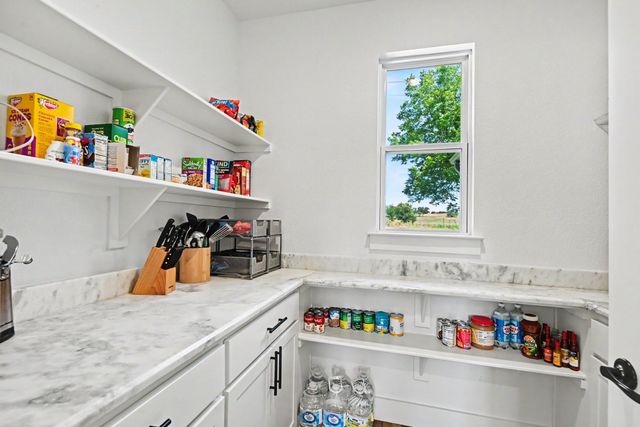606 Central Road, Weatherford, TX 76088