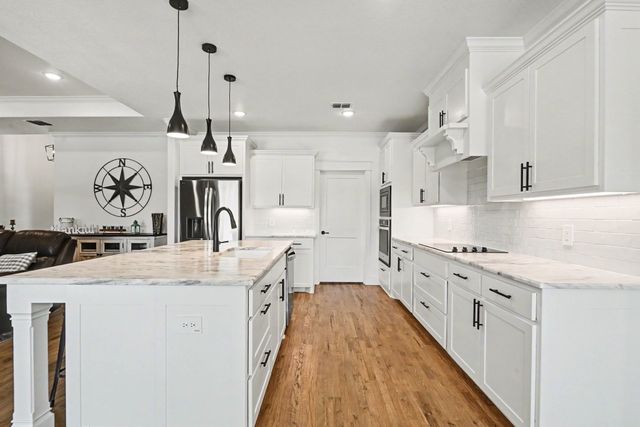 606 Central Road, Weatherford, TX 76088