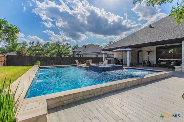 111 Lago Viento Lane, Belton, TX 76513