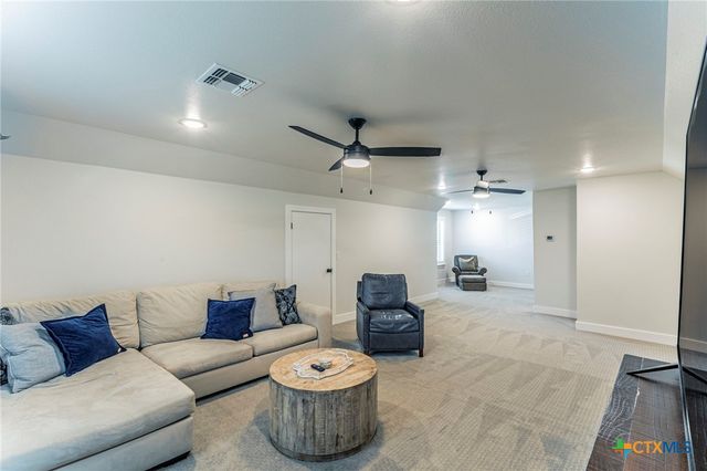 111 Lago Viento Lane, Belton, TX 76513