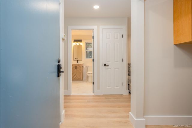 145 New Holland Village, Nanuet, NY 10954