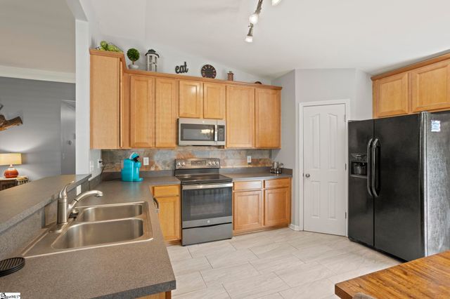 513 Millervale Road, Greer, SC 29650