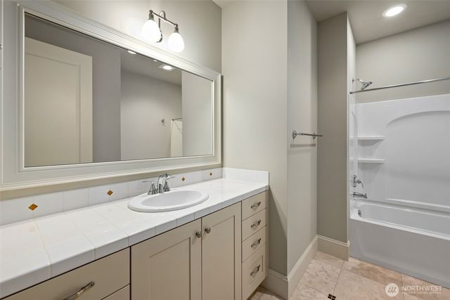 4815 Portalis Way, Anacortes, WA 98221