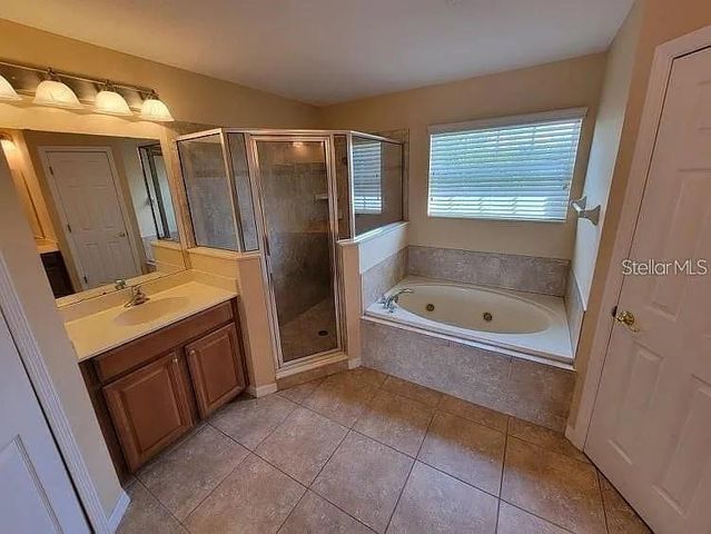 11637 GREAT COMMISSION WAY, Orlando, FL 32832