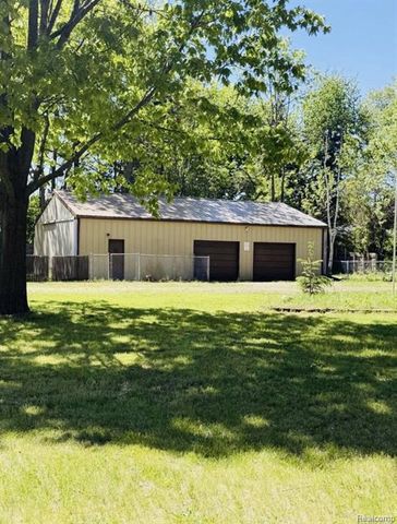 5215 Schlaud Road, North Branch, MI 48461