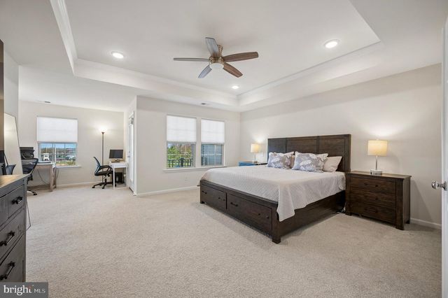 405 SANCTUARY CT, North Wales, PA 19454