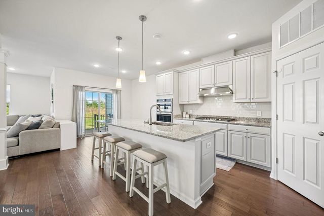 405 SANCTUARY CT, North Wales, PA 19454