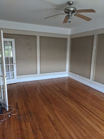 1691 Commonwealth Ave 12, Boston, MA 02135