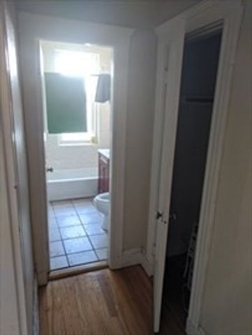 1691 Commonwealth Ave 12, Boston, MA 02135