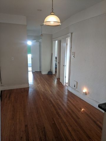 1691 Commonwealth Ave 12, Boston, MA 02135