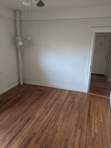 1691 Commonwealth Ave 12, Boston, MA 02135