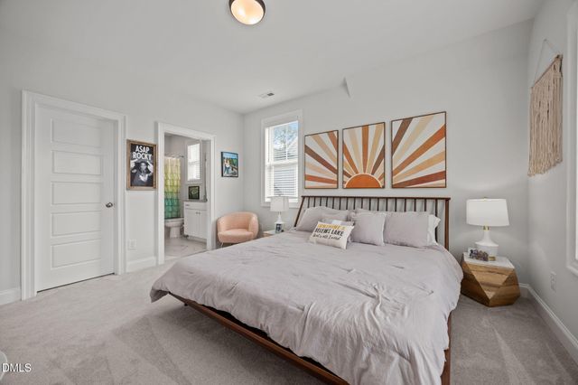 1026 Bradburn Drive, Durham, NC 27713