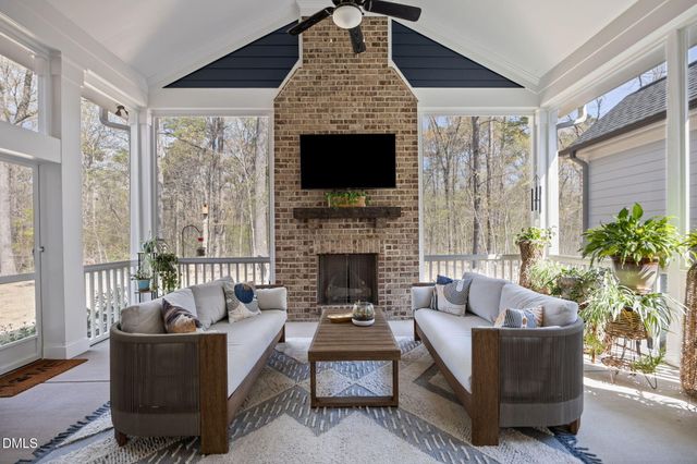 1026 Bradburn Drive, Durham, NC 27713