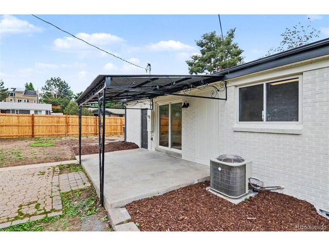 4733 S Newton St, Littleton, CO 80123