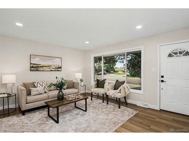 4733 S Newton St, Littleton, CO 80123