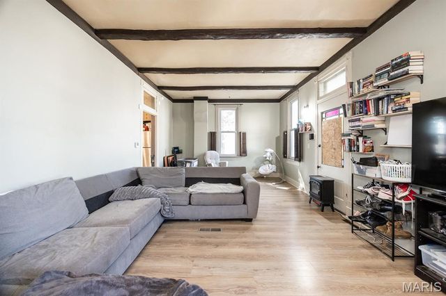 710 Lebanon Avenue, Belleville, IL 62221