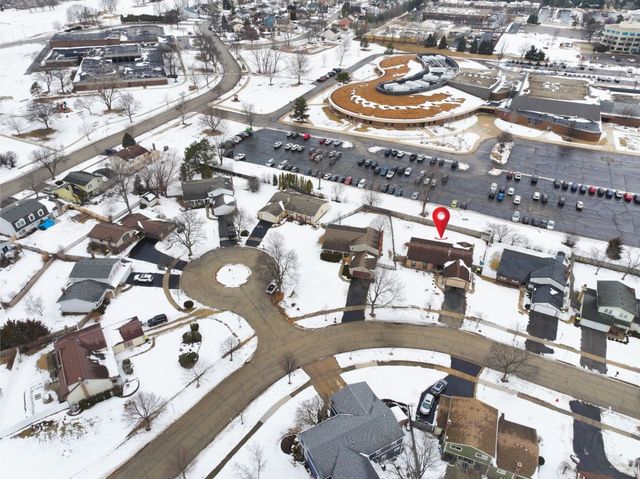 514 Revere Avenue, Westmont, IL 60559