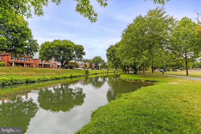 20 MAXWELL SQ, Frederick, MD 21701