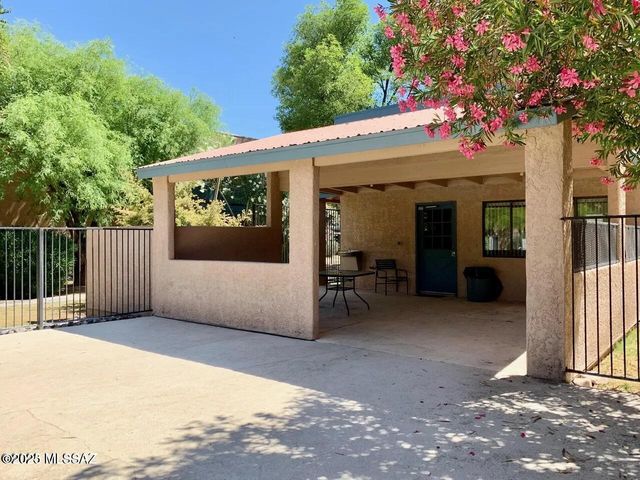 8080 E Speedway Blvd Unit 112, Tucson, AZ 85710