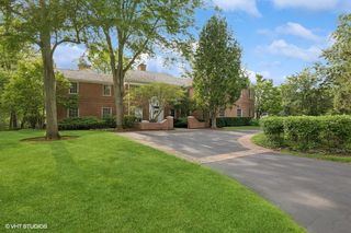 1 Briar Lane, Glencoe, IL 60022