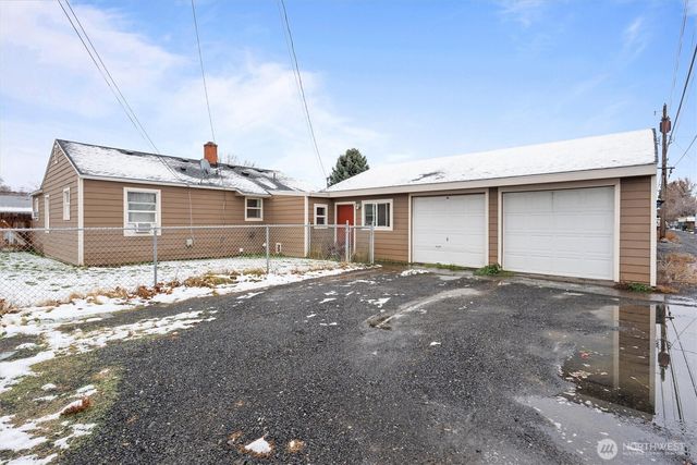 71 Ivy Street NE, Ephrata, WA 98823