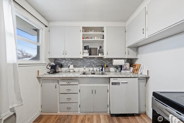 71 Ivy Street NE, Ephrata, WA 98823