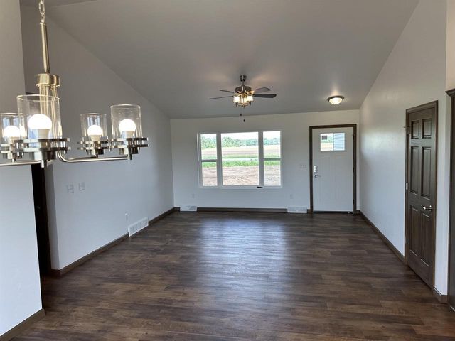 3873 WOODSIDE DRIVE, Pulaski, WI 54162